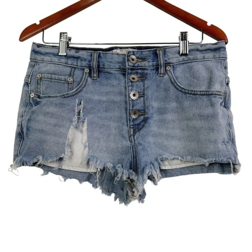 Free People Runaway Jillian Cut Off Button Fly Raw Hem‎ Jean Shorts Size W 28